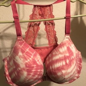 Cacique plunge bra with front closure